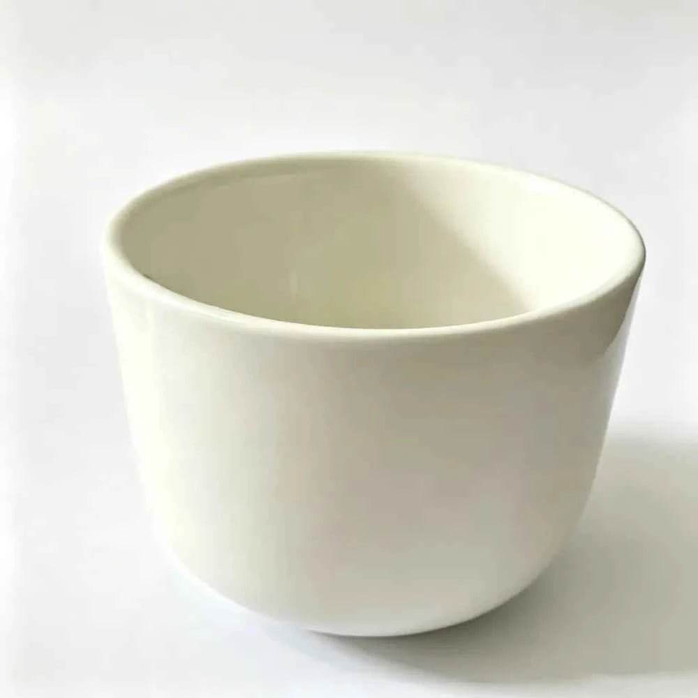 White ceramic planter bowl with smooth round rim